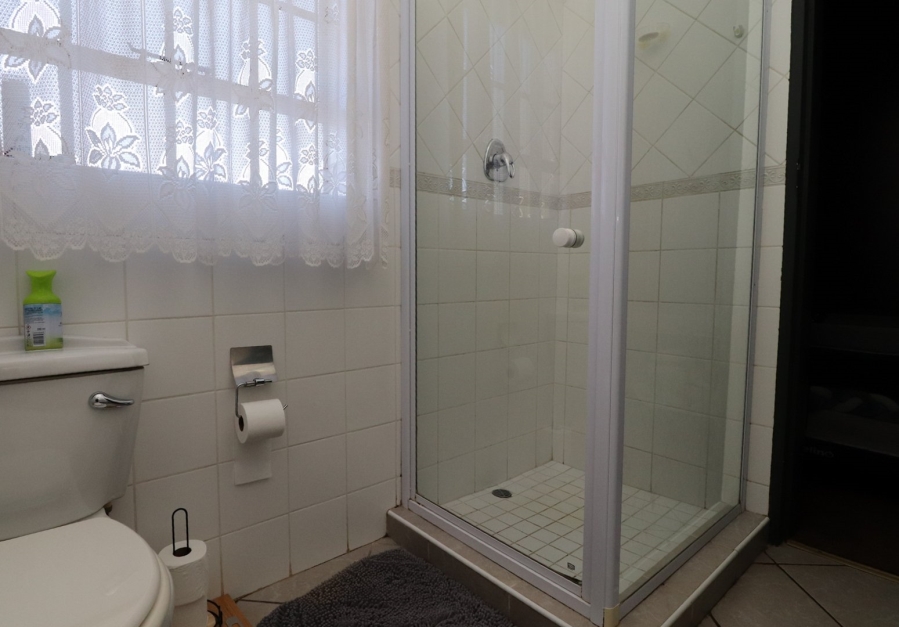 3 Bedroom Property for Sale in Flamwood North West